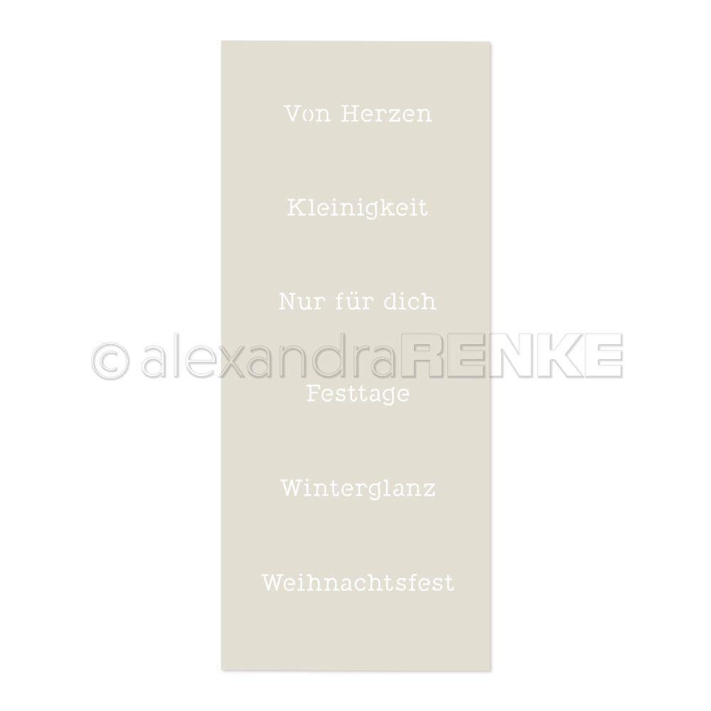 Beige Karte von Alexandra Renke mit weißem deutschen Text: Von Herzen, Kleinigkeit, Nur für dich, Festtage, Winterglanz, Weihnachtsfest. Ideal als Bastelbedarf oder für kreative Gestaltungen mit Weihnachtsschablonen und Schablonen.
