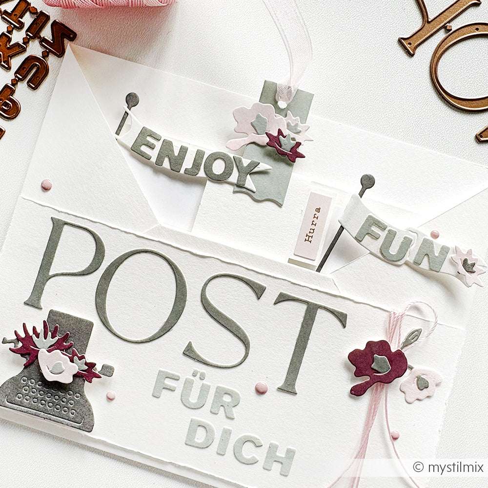 Handgemachte "POST FÜR DICH"-Karte von Alexandra Renke, mit Papierblumen, "ENJOY"- und "FUN"-Anhängern in Pastellfarben, gefertigt mit Motivstanze Blockbuchstaben klein und schönen Designpapieren.