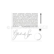 Dieser Klarsichtstempel von Alexandra Renke mit den deutschen Wörtern für positive Emotionen, dem Schriftzug Glück und Segen, dem Pfeil und dem kreisförmigen Text LIEBE*FRIEDEN*HARMONIE ist aus haltbarem Photopolymer hergestellt und sorgt für gestochen scharfe Abdrücke bei kreativen Projekten.