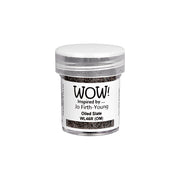 Kleines Plastikgefäß mit der Aufschrift WOW Embossing Powder Oiled Slate und einem durchsichtigen Deckel. Ideal für kreative Projekte und passt perfekt zu Ihrem bevorzugten Heißprägewerkzeug oder Stempelkissen. Marke: WOW Embossing-Pulver.