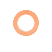 Eine einzelne Rolle Vaessen orangefarbenes doppelseitiges Klebeband ist auf einem einfarbig weißen Hintergrund abgebildet, ideal zum Basteln oder für einen starken Halt bei Stanztechnik-Projekten.